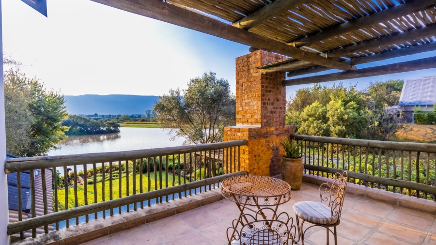 3 Bedroom Property for Sale in The Coves North West